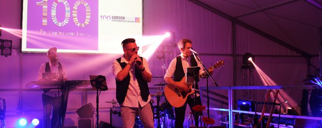 Auftritt der Band Audiocrime beim 100-jährigen Jubiläum von LoeschPack