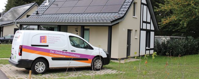 Elektroautos von Piepenbrock sind bei Landal Mont Royal im Einsatz.