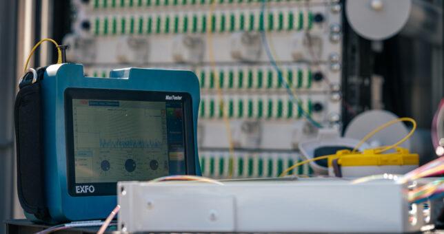 Piepenbrock übernimmt Betriebsmittelprüfung für envia TEL.