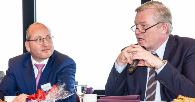 Olaf Piepenbrock und Bernd Althusmann bei der politischen Mittagspause