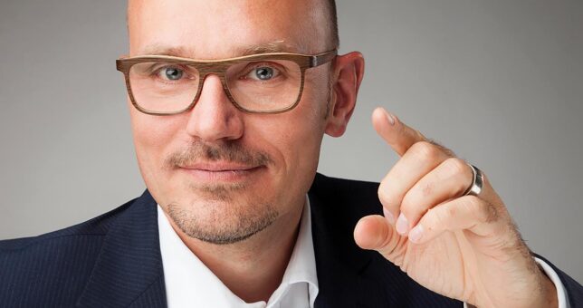 Professor Dr. Thomzik