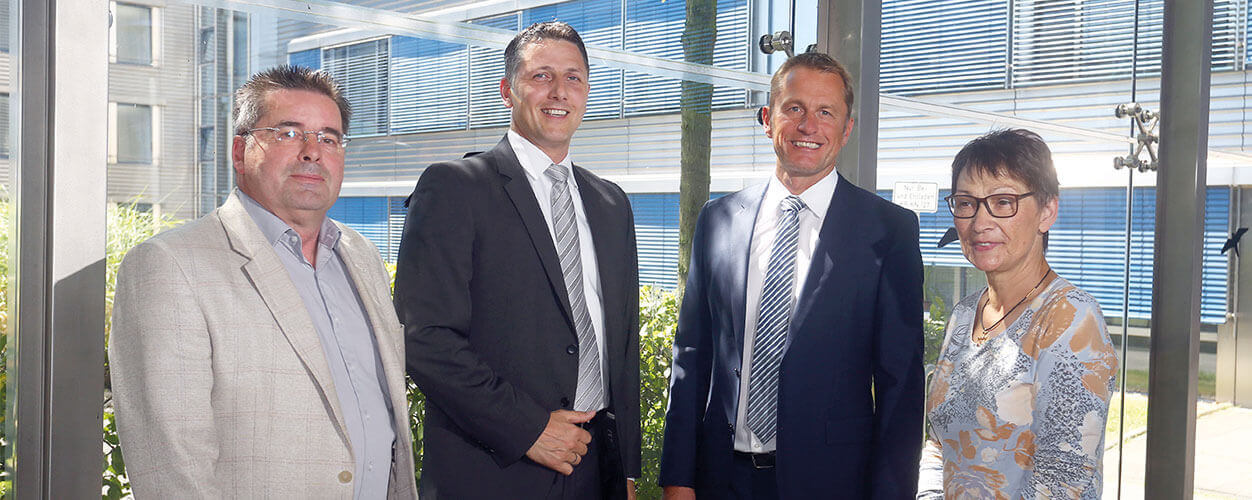 Günter Klinger, Oliver Schröder, Sven van Zoest und Brigitte Nöcker (v. l., es fehlt Oratai Büttgenbach)