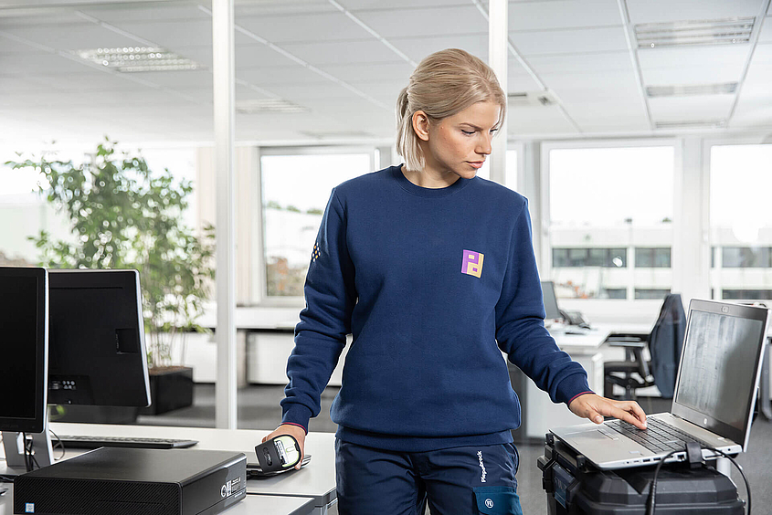 Prüfung der ortsveränderlichen Betriebsmittel durch Piepenbrock