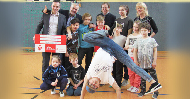 Spendenübergabe an Kinderhort "Tintenklecks"