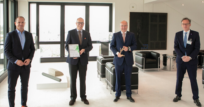 Entgegennahme des Axia Best Managed Companies Awards