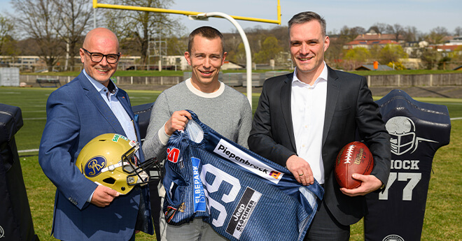 Piepenbrock und das Football-Team der Dresden Monarchs arbeiten in Zukunft zusammen. 